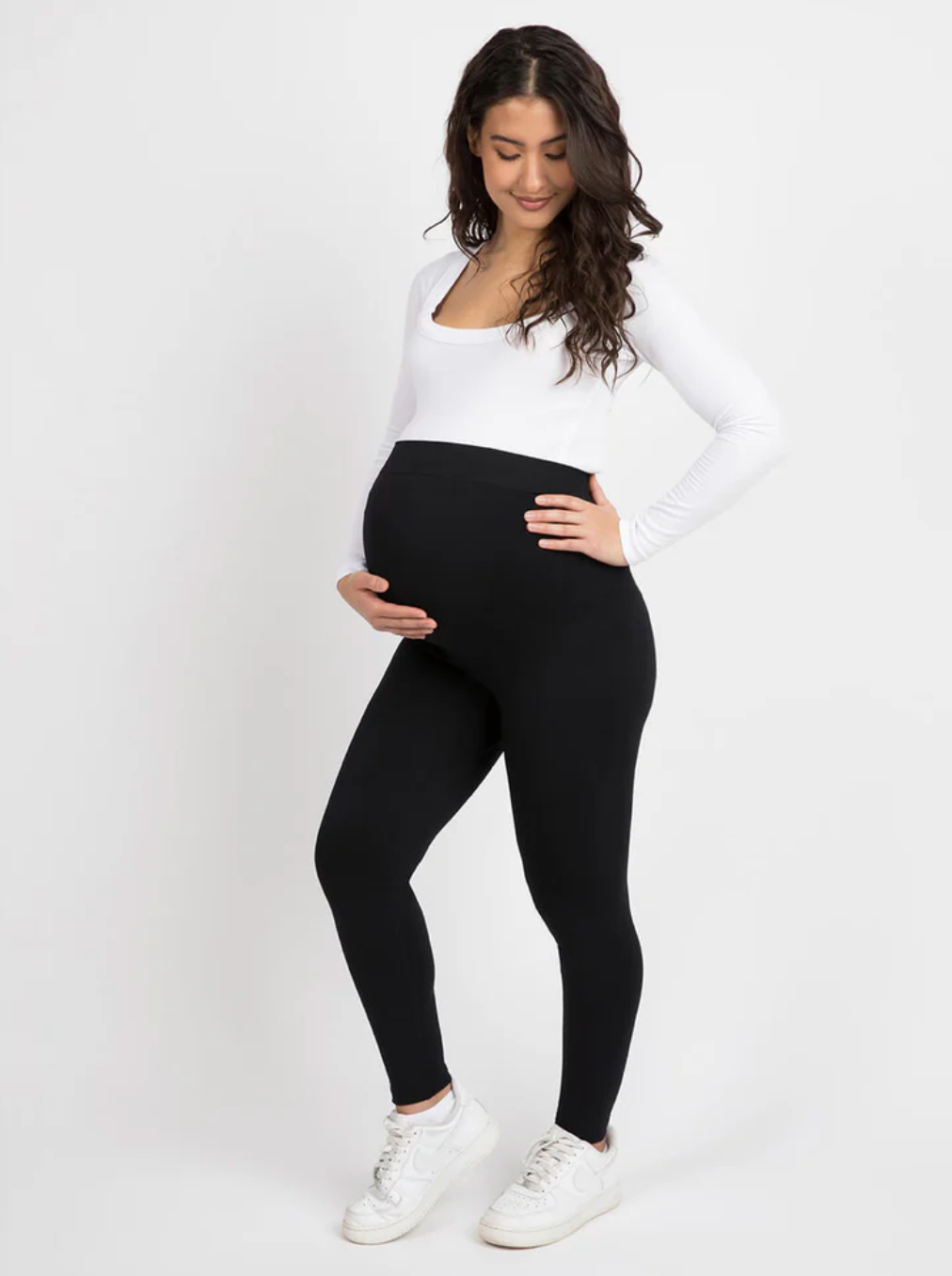 Maternity Yoga Pants – Comfortable, Stylish, and Supportive